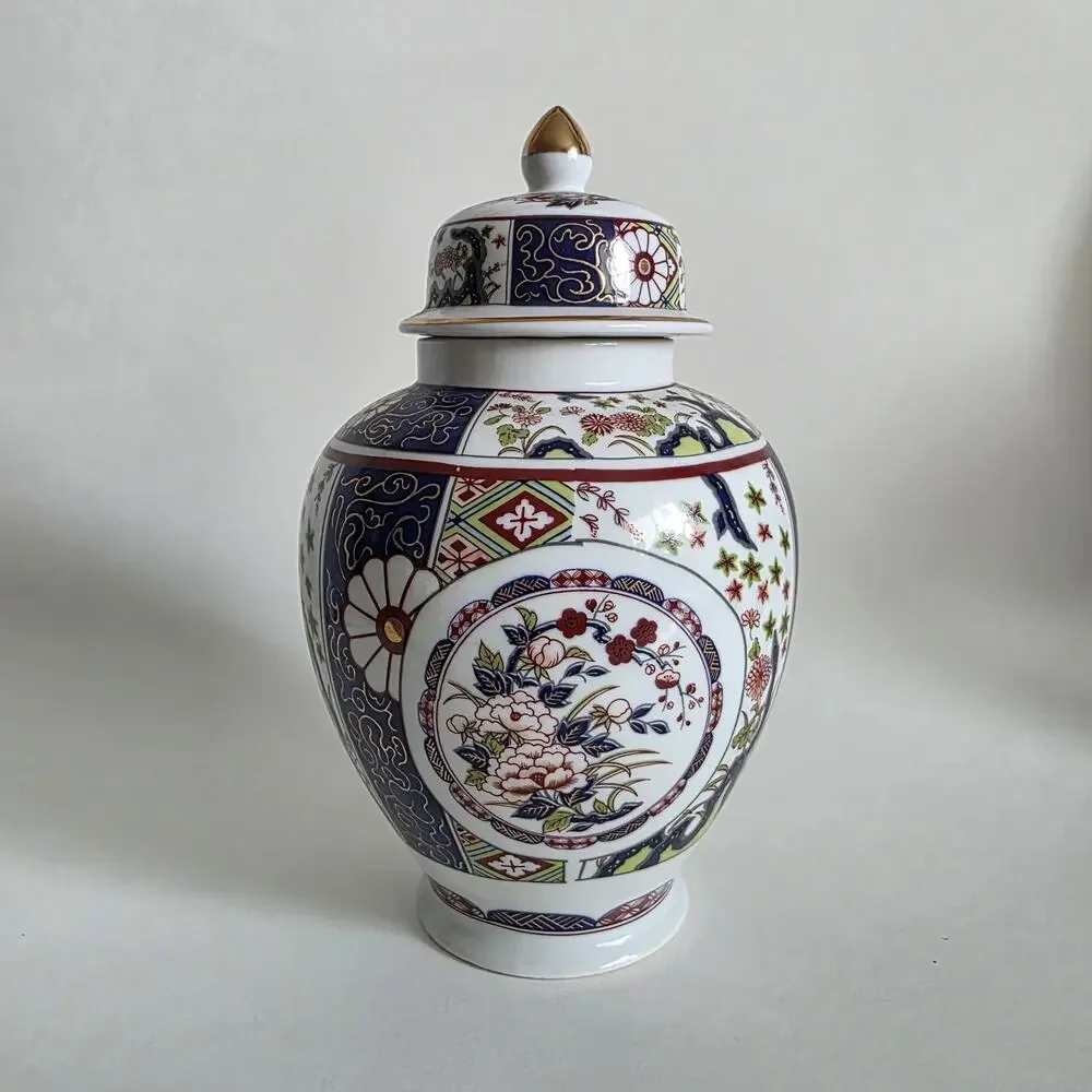 Imari Empress Ginger Jar Urn with Lid Porcelain Floral Vase 8